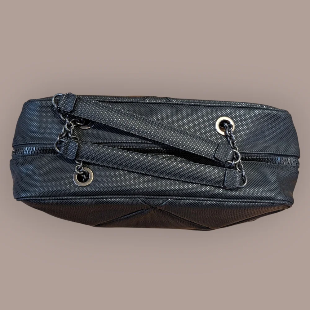 Bottega Veneta Black Shoulder Bag - Picture 3 of 14